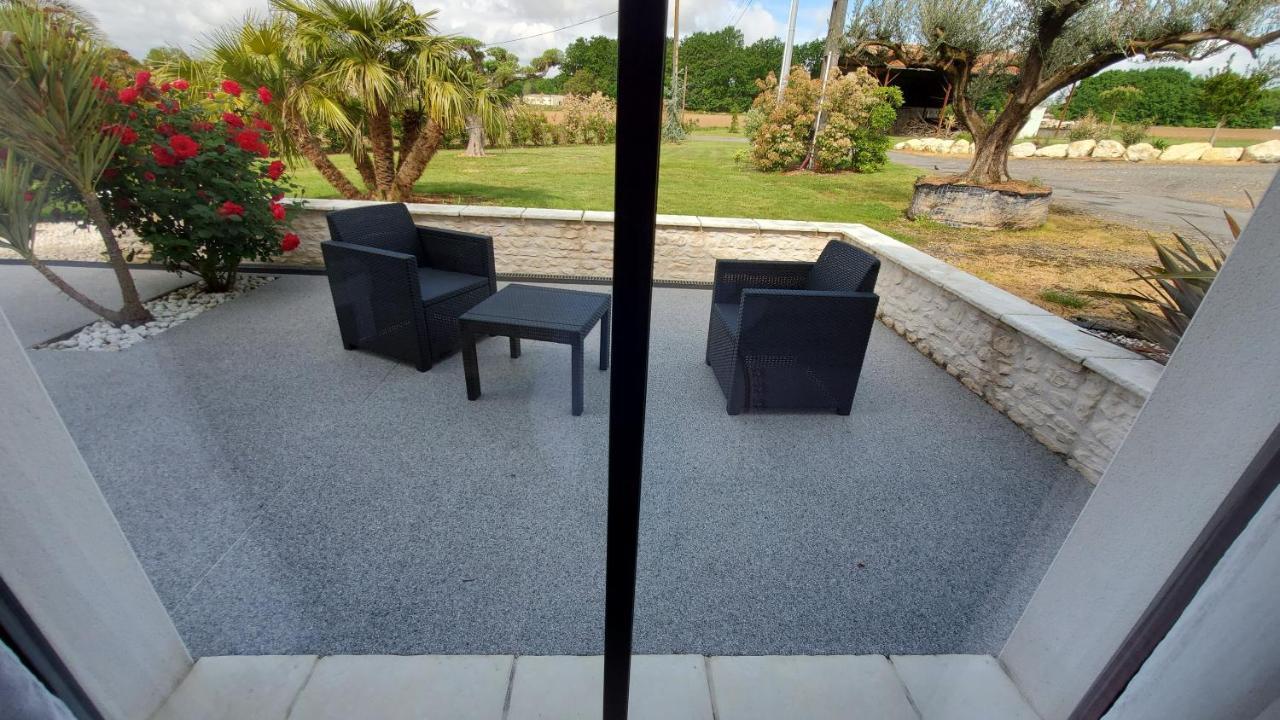 Bed and Breakfast Les Cuves - Saintes Chaniers Экстерьер фото