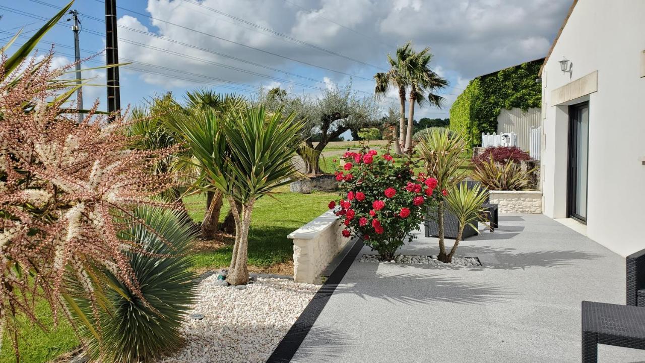Bed and Breakfast Les Cuves - Saintes Chaniers Экстерьер фото